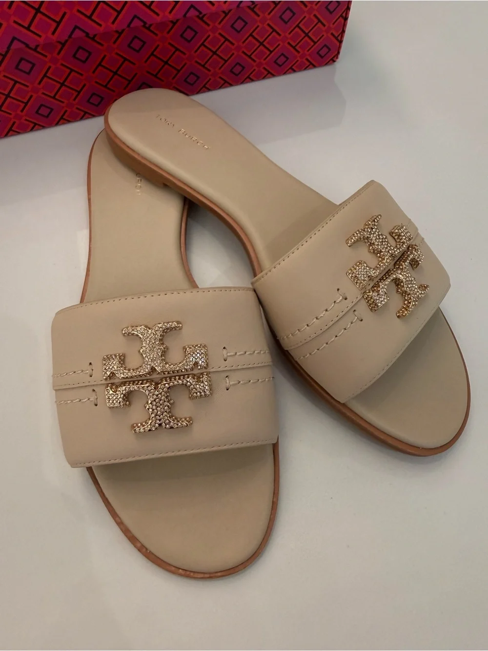 Tory Burch Everly Rhinestone Crystal Logo Slides Sandals Dulce De Leche Size 10